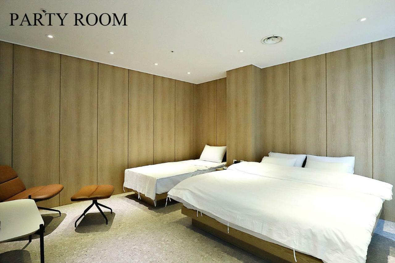 Biennale Hotel Gwangju Metropolitan City Екстериор снимка
